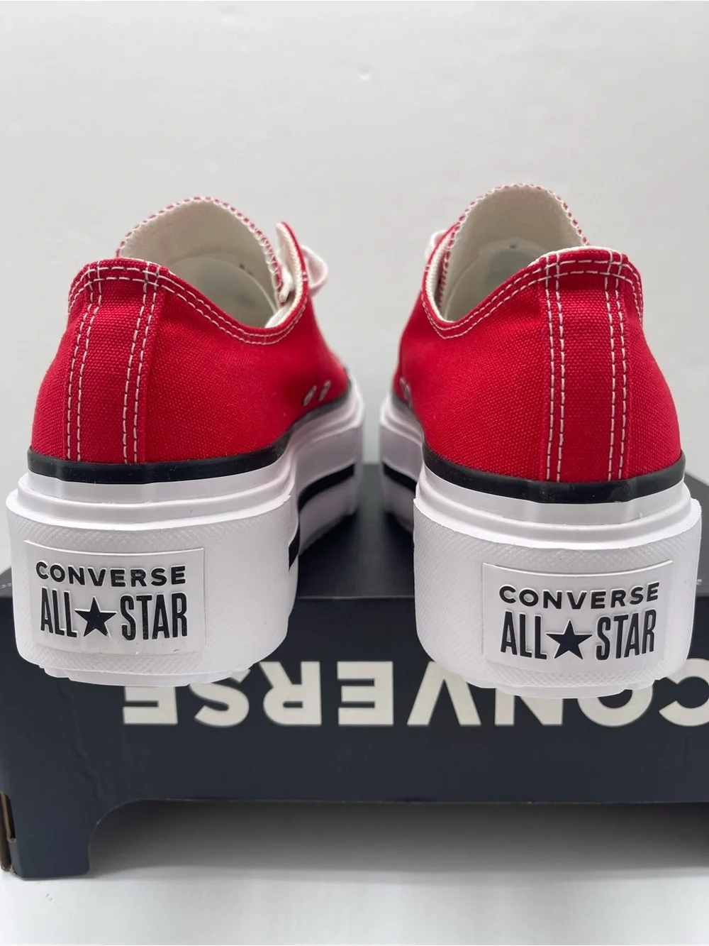 Converse WMNS CTAS LIFT DOUBLE STACK OX
RED/BLACK/WHITE Platform Sneakers - Picture 12 of 16